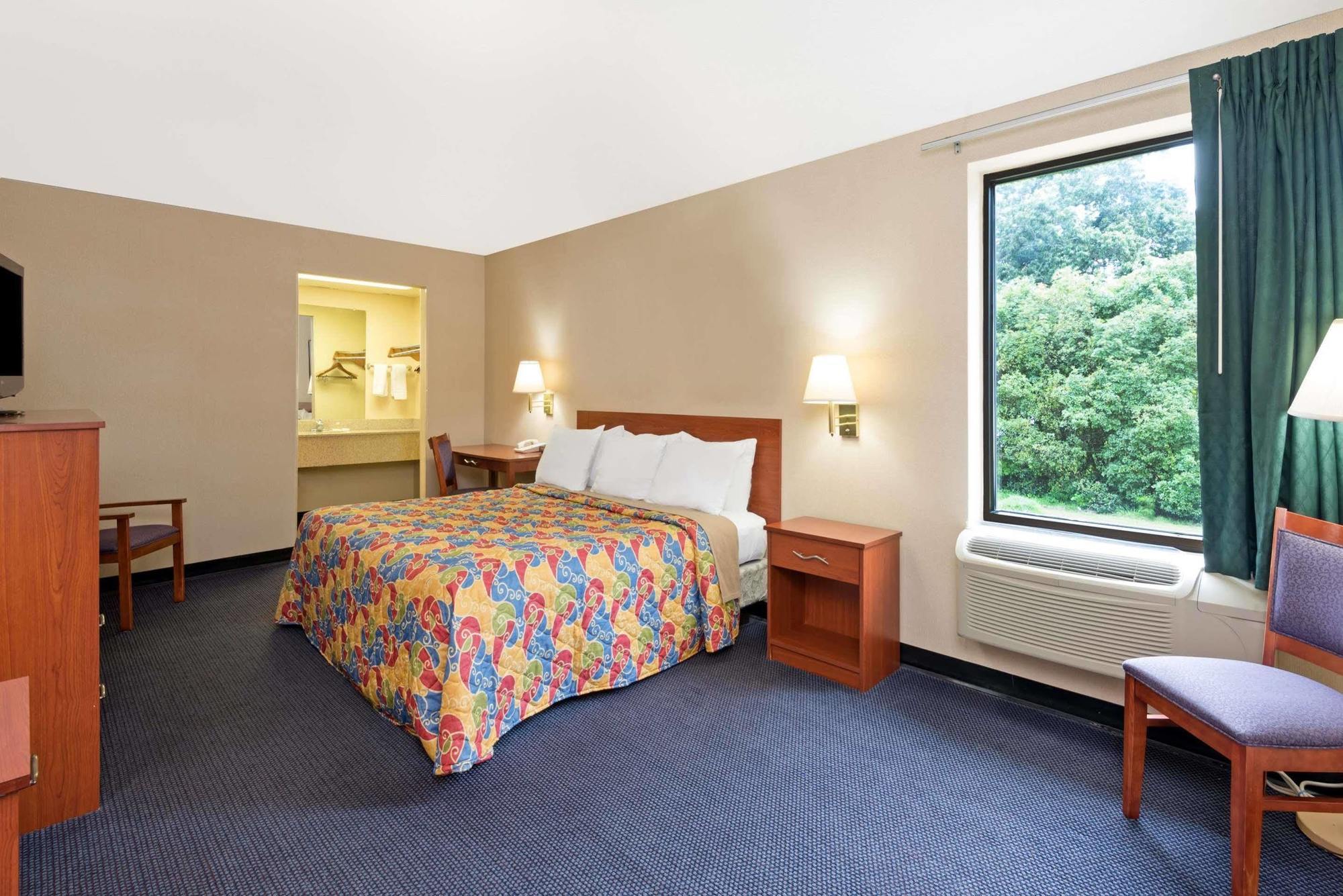 Knights Inn Elizabethtown Exterior photo